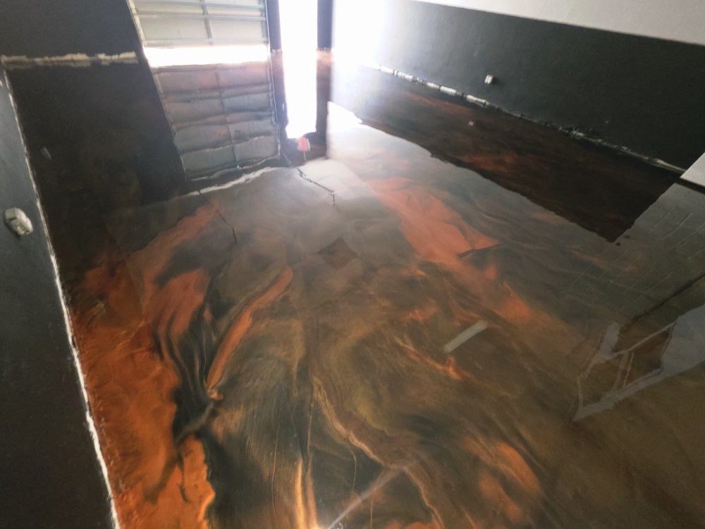 Copper swirl metallic floor